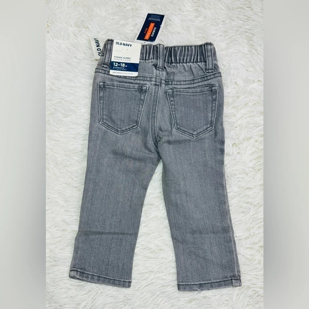 NEW WITH TAG OLD NAVY BOY 12-18mo Karate Skinny Gray Jeans